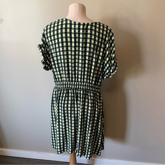 AVA & VIV Dress with Short Sleeves Plus Size - Picture 3 of 10